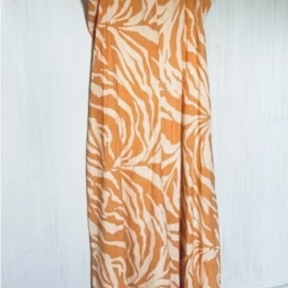Jessica Simpson Womens Size Small Animal Print Sleeveless Jumpsuit
